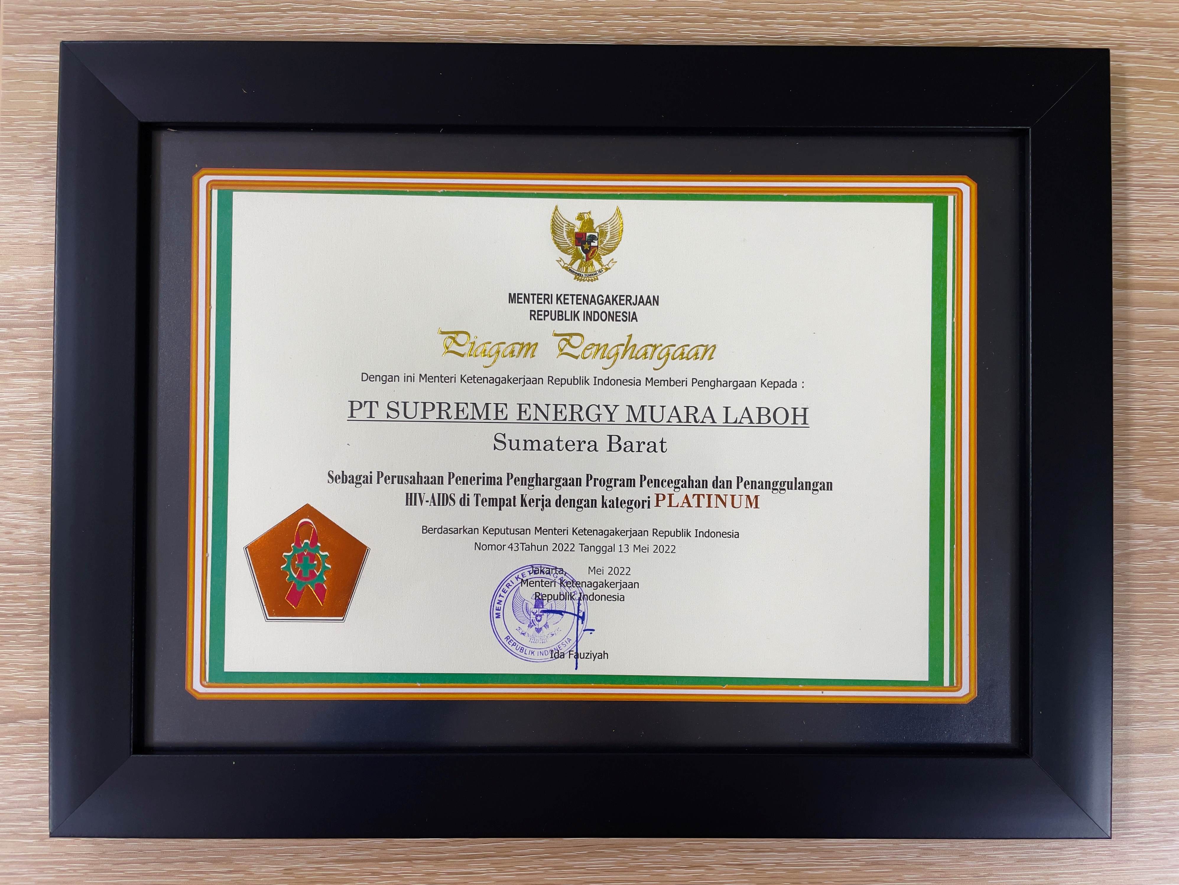 DEPNAKER AWARD - PLATINUM PENCEGAHAN & PENAGGULANGAN HIV/AIDS - SUPREME ENERGY MUARA LABOH - 2022